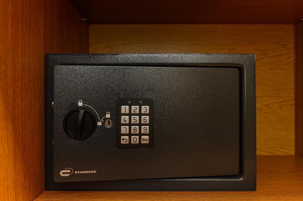 Hotel Dukat Gura Humorului Exteriör bild